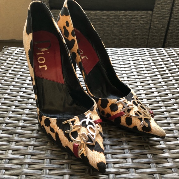 I love Dior pumps (NO LONGER MADE) - Picture 1 of 3